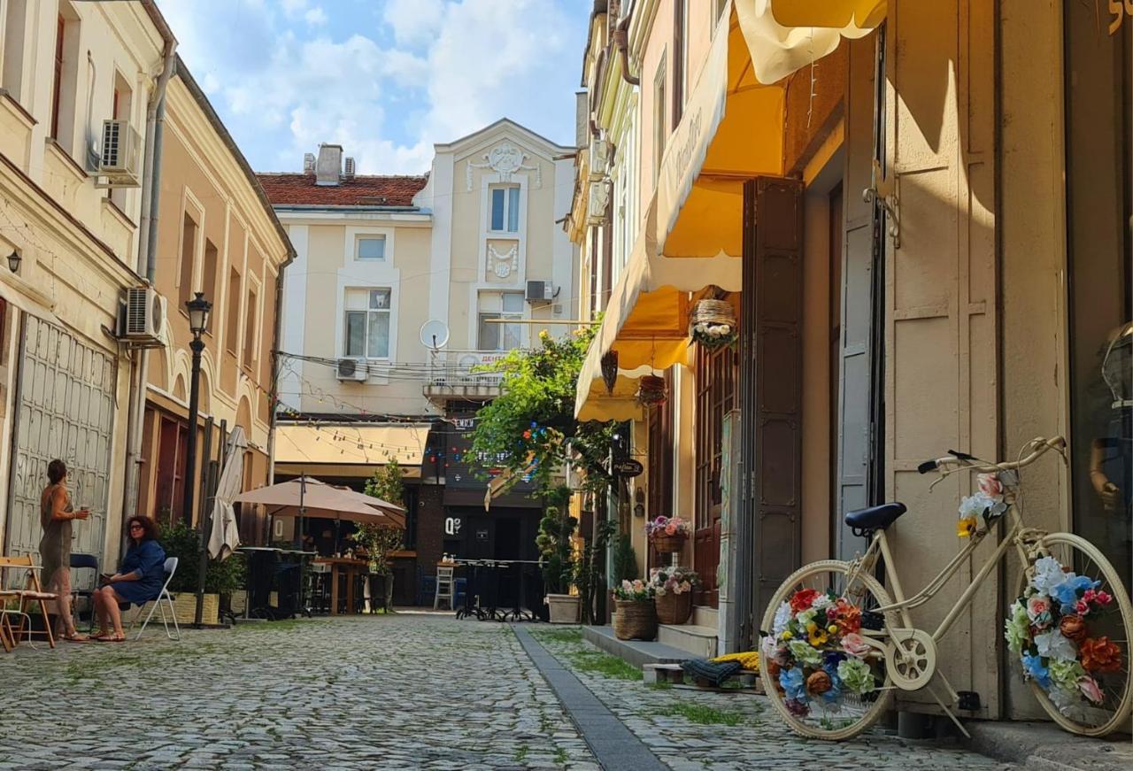 Hancho Sevenups - Kapana Plovdiv Center Exterior photo
